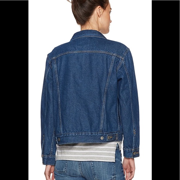 Levi’s denim trucker jacket - Picture 2 of 5